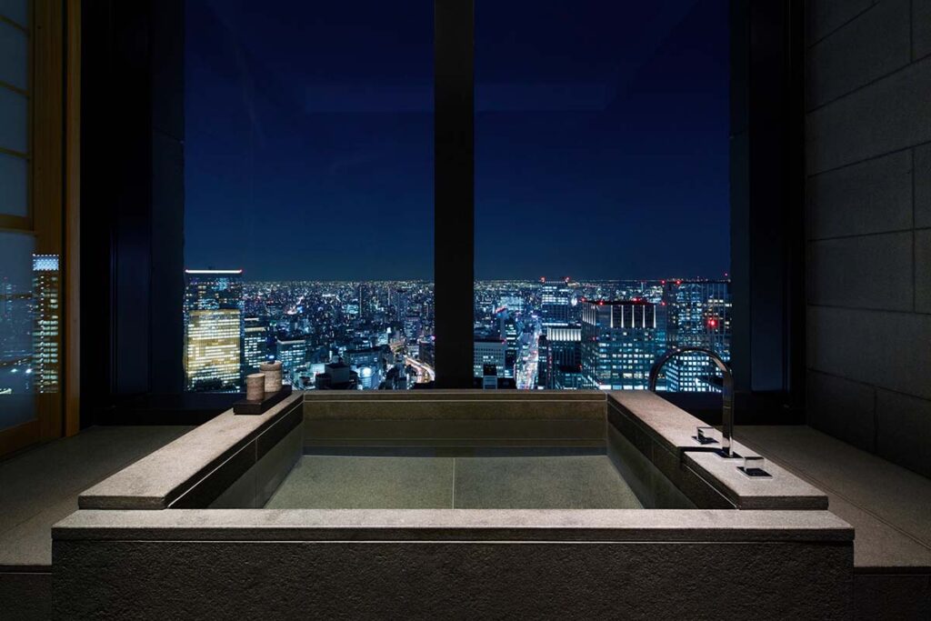 Aman Tokyo, Japan - Suite Bathroom_High Res_674