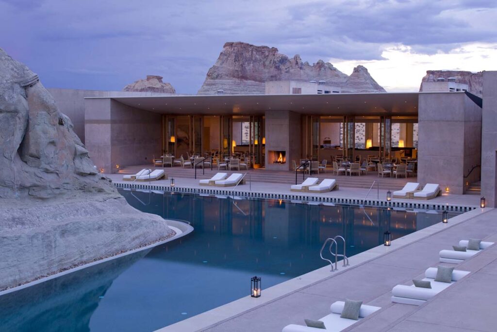 Amangiri, USA - Pavilion & Swimming Pool Dusk (1)