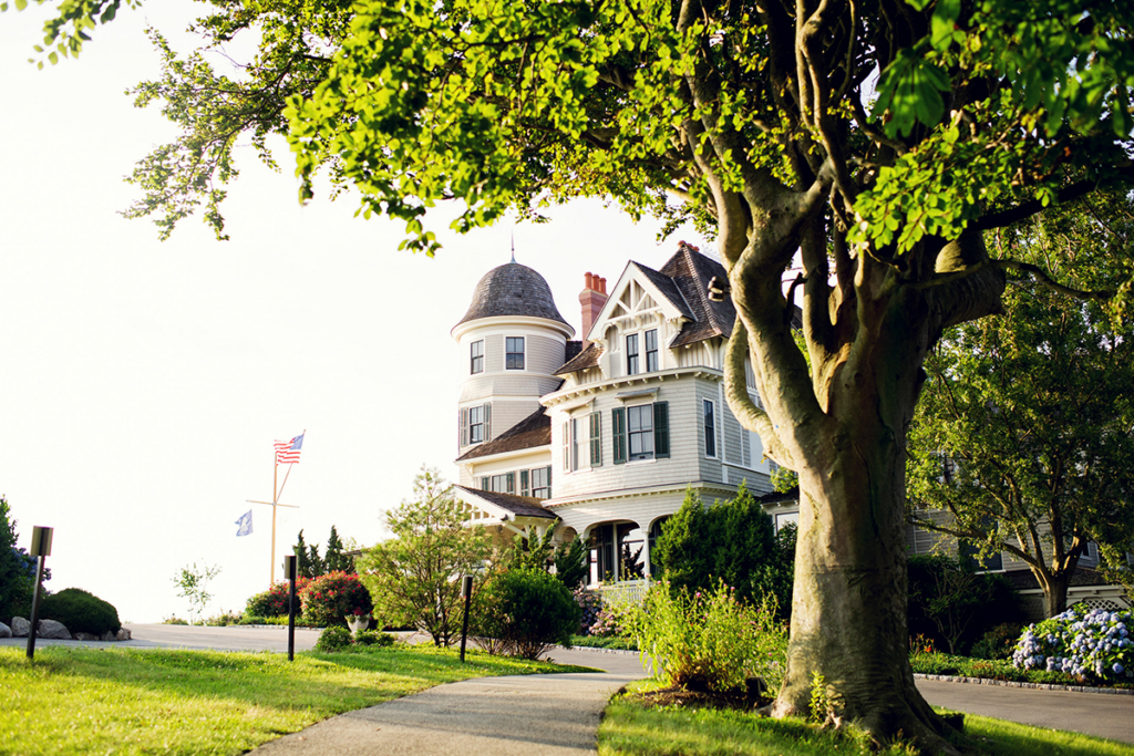 Castle Hill Inn Exterior